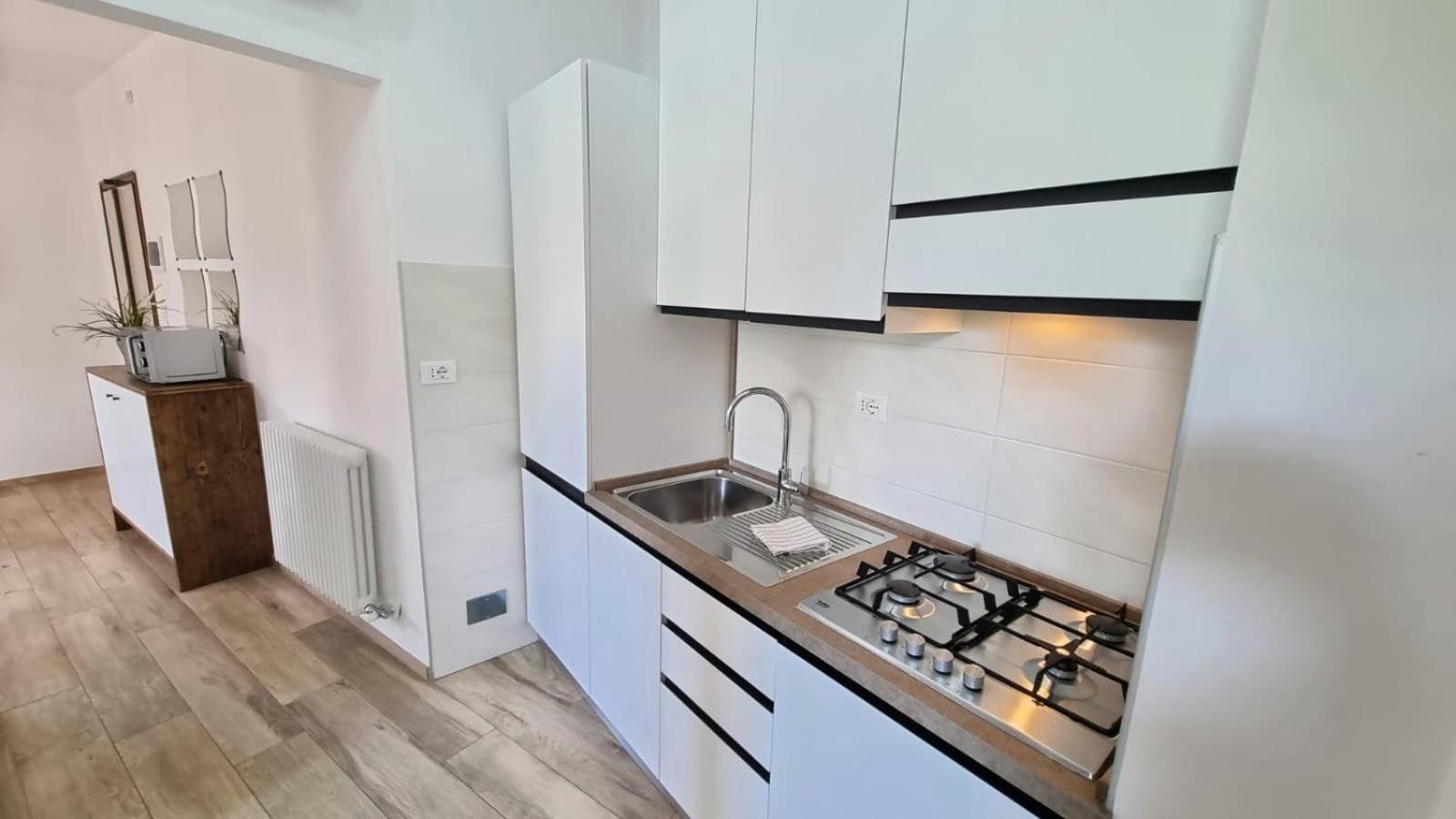 Cappuccini Appartments เปสเคียรา เดล การ์ดา ภายนอก รูปภาพ